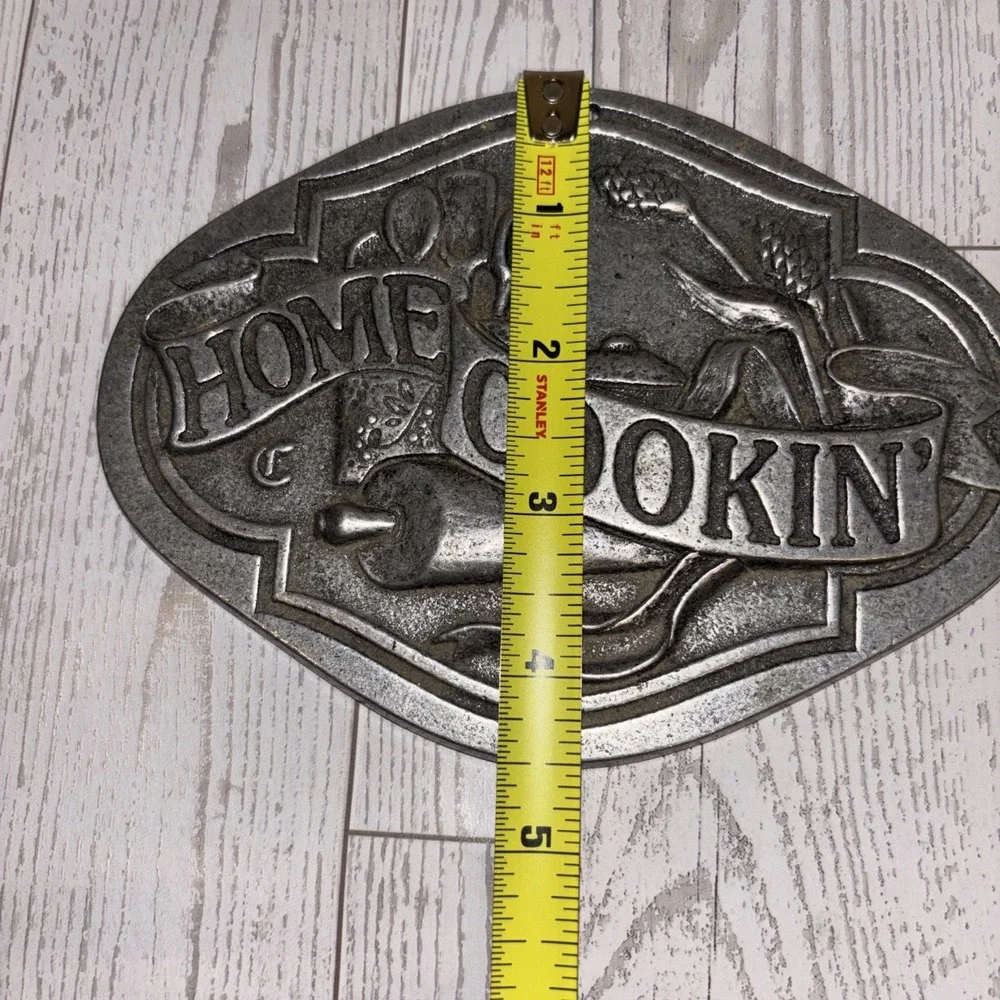 Vintage Carson Bun Warmer Home Cookin' Pewter Farmhouse Decor Wall Plaque